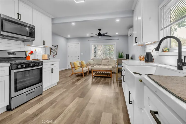 1162 39th Place, Los Angeles, California 90037