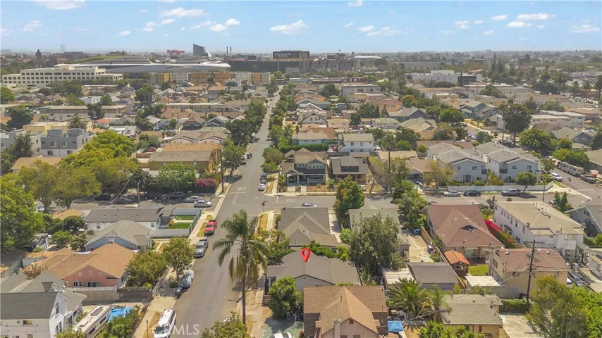 1162 39th Place, Los Angeles, California 90037