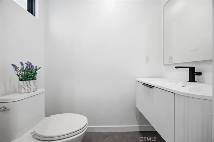 12604 Mitchell Ave., West Los Angeles, California 90066