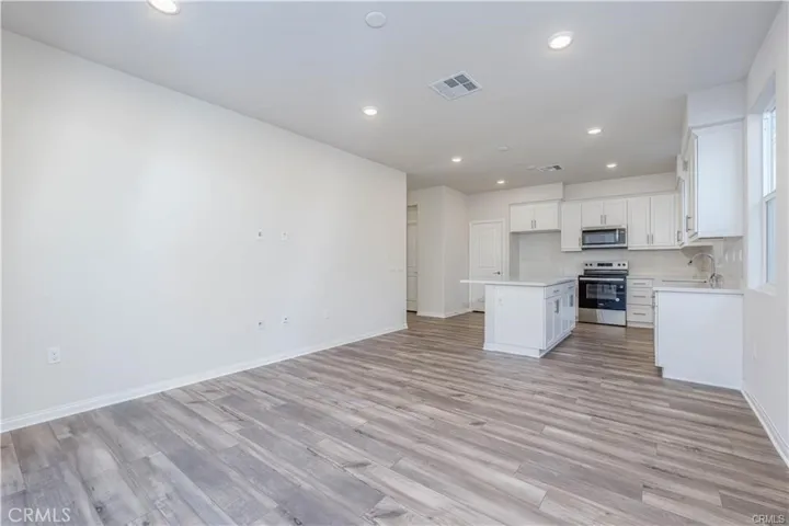 466 Meyer Place, Upland, California 91786
