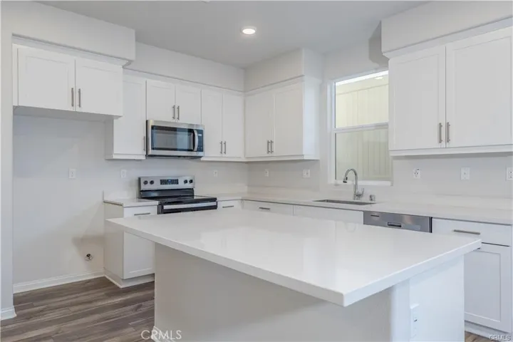 466 Meyer Place, Upland, California 91786
