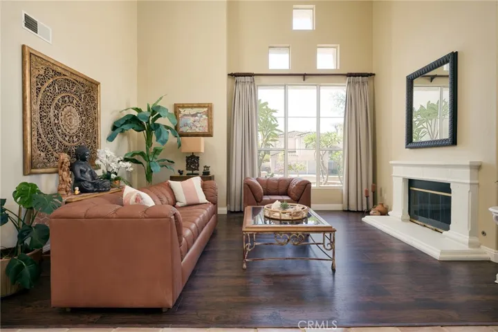 2163 Thyme, Corona, California 92879