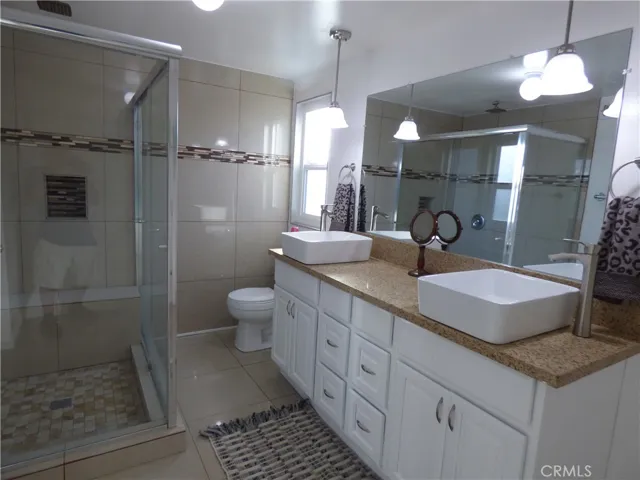 5650 Lake Lindero, Agoura Hills, California 91301