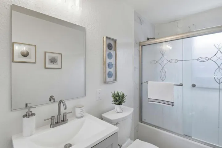 2318 Palo Verde Avenue, East Palo Alto, California 94303
