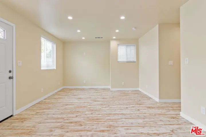 3446 5th Avenue, Los Angeles, California 90018