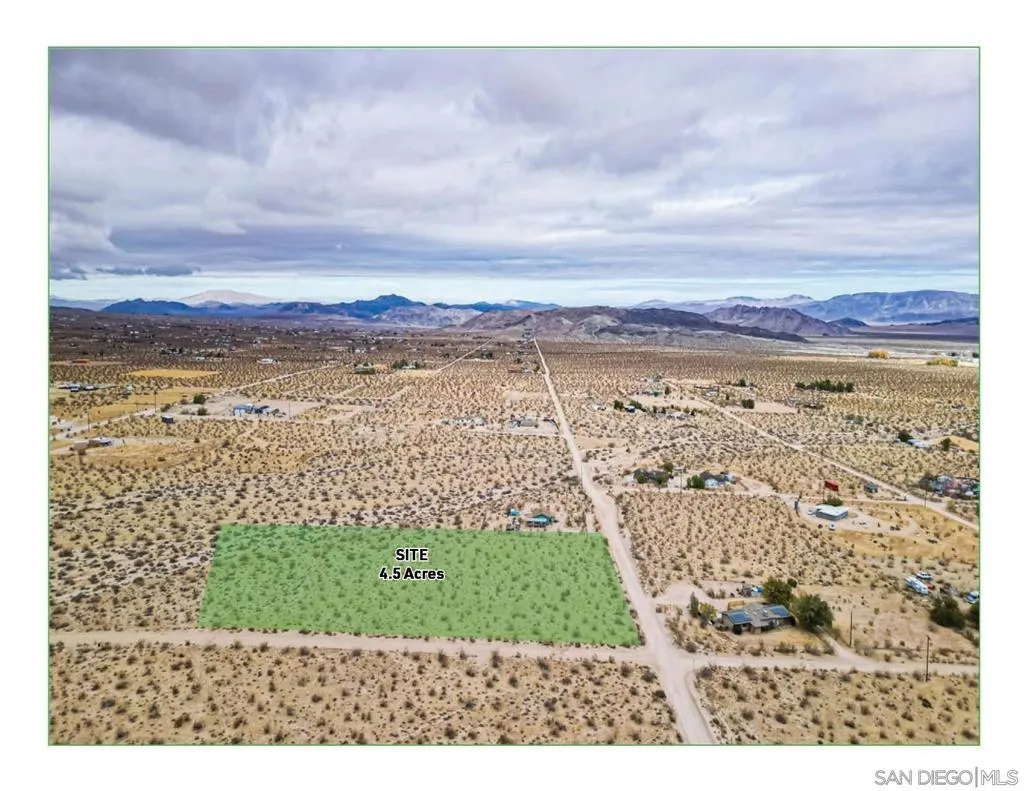 1260 N Sage, Landers, California 92285 — photo 4