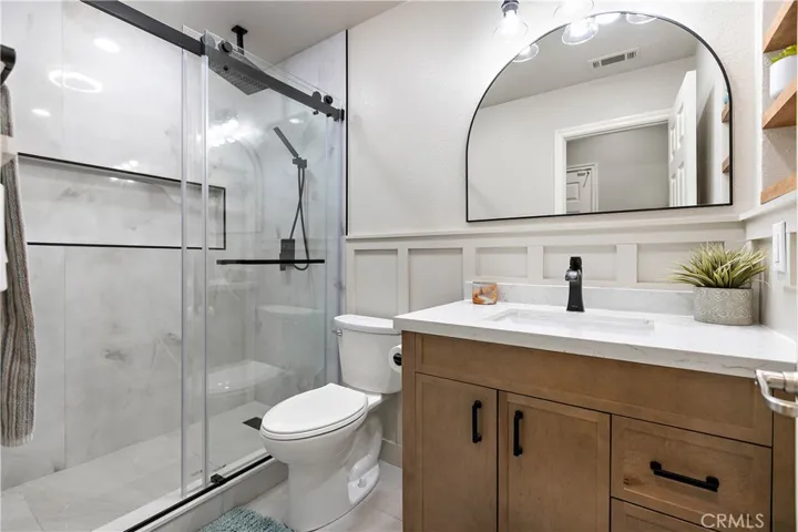 18019 Tanzanite, San Bernardino, California 92407