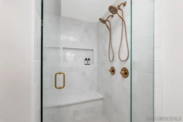 16519 Gabarda Rd., San Diego, California 92128