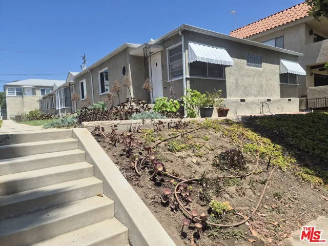 833 16th Street C, Santa Monica, California 90403