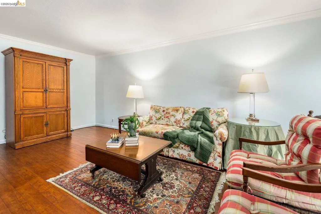 551 Jean St 309, Oakland, California 94610 — photo 5
