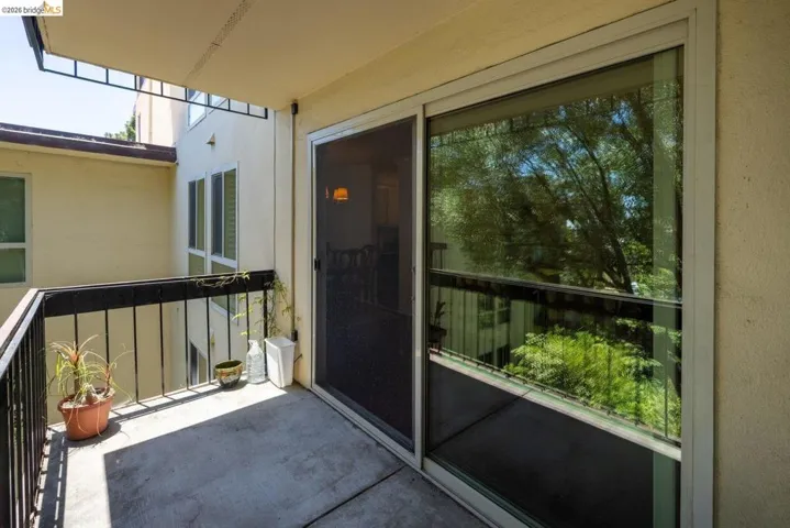 551 Jean St 309, Oakland, California 94610