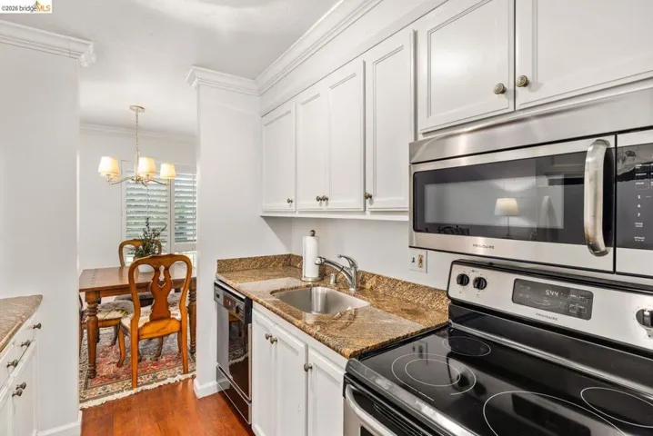 551 Jean St 309, Oakland, California 94610