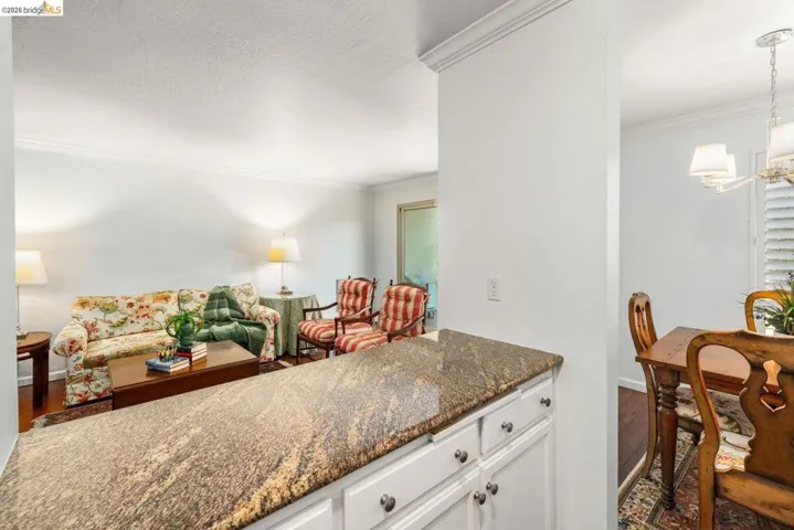 551 Jean St 309, Oakland, California 94610