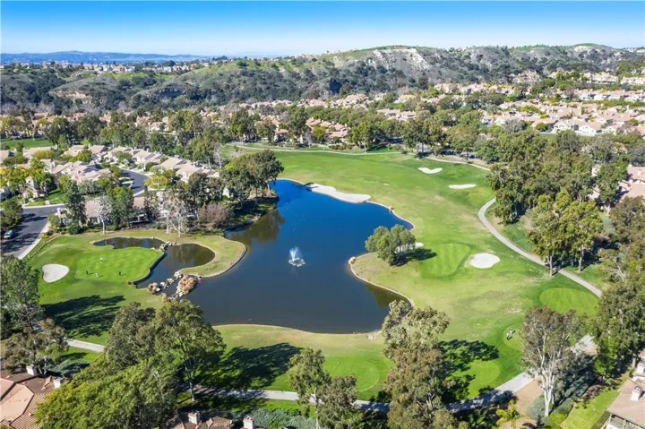 17 Via Honrado, Rancho Santa Margarita, California 92688