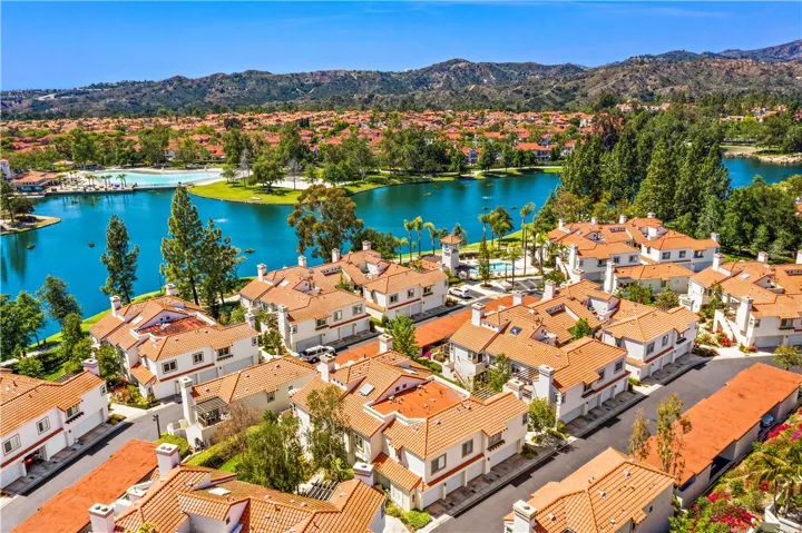 17 Via Honrado, Rancho Santa Margarita, California 92688