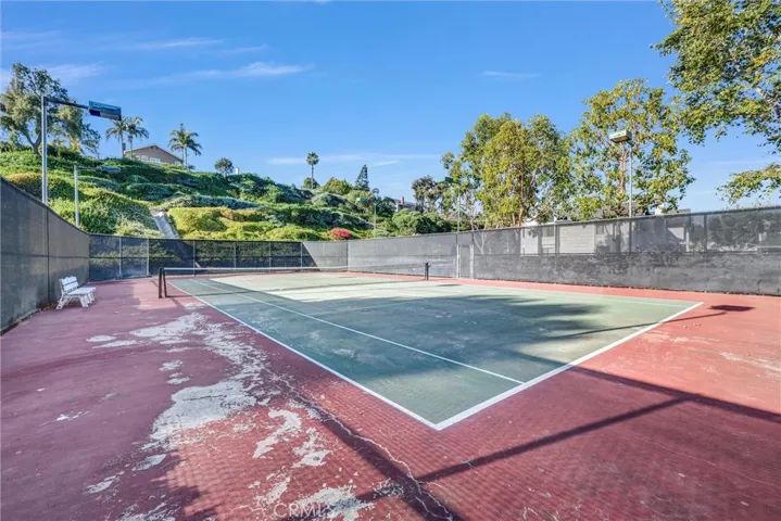 25594 Paseo La Cresta, Laguna Niguel, California 92677