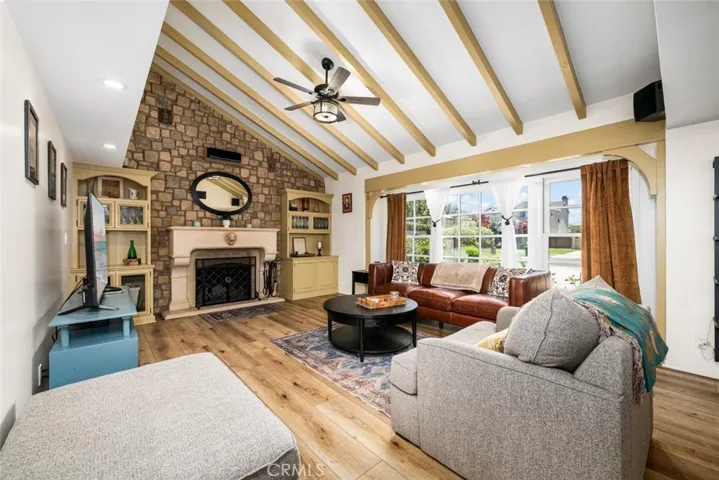 11261 Kensington, Rossmoor, California 90720