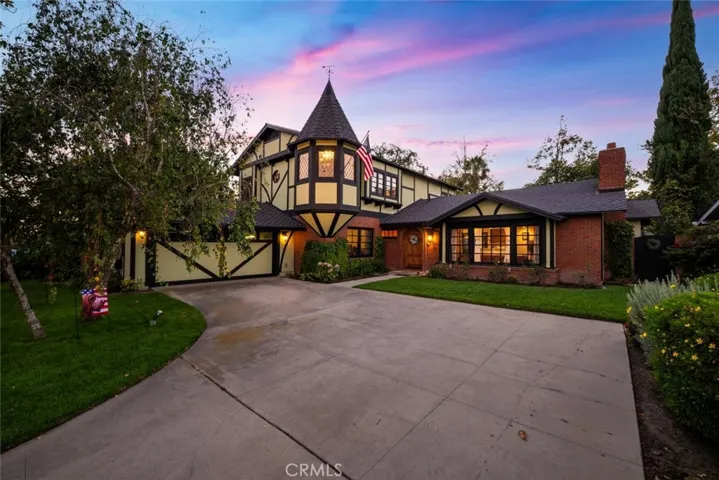 11261 Kensington, Rossmoor, California 90720