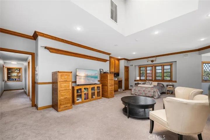 11261 Kensington, Rossmoor, California 90720