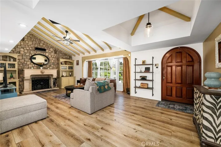 11261 Kensington, Rossmoor, California 90720