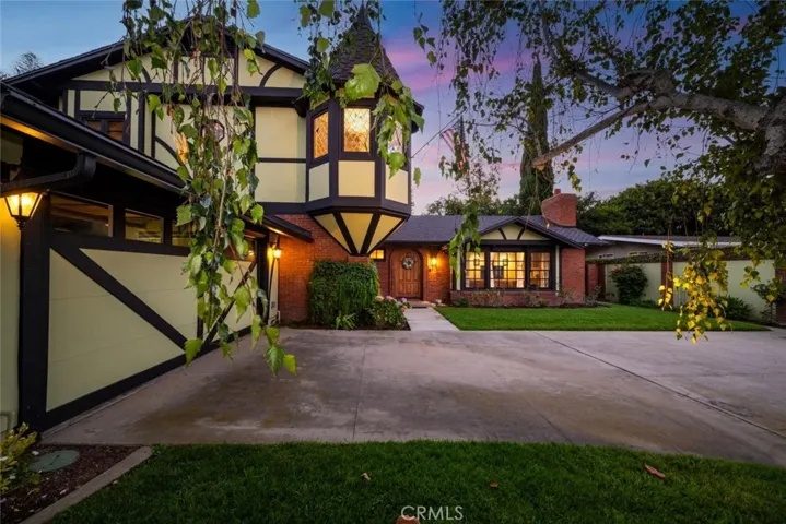 11261 Kensington, Rossmoor, California 90720