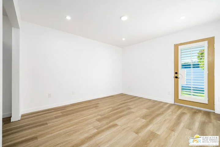 2750 E Vincentia Road, Palm Springs, California 92262