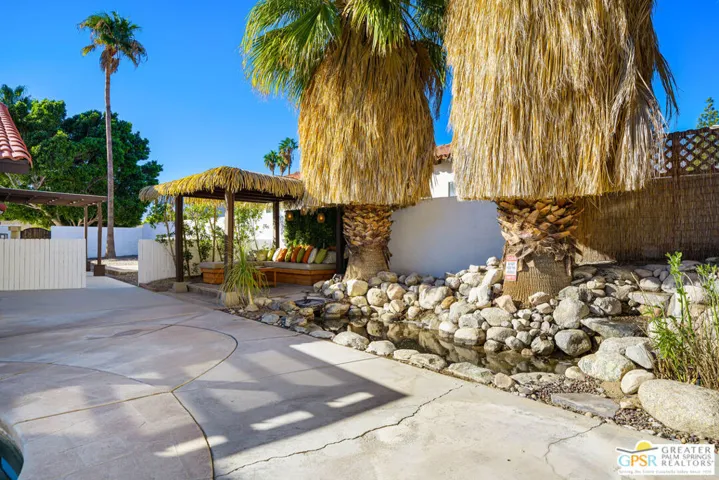 2750 E Vincentia Road, Palm Springs, California 92262