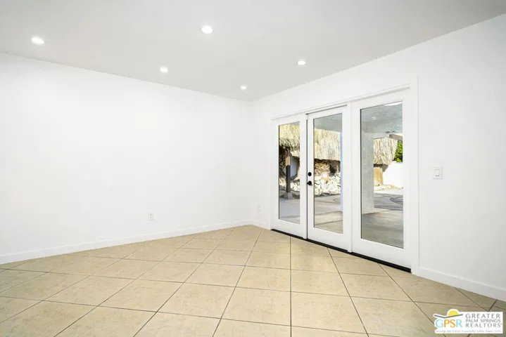 2750 E Vincentia Road, Palm Springs, California 92262