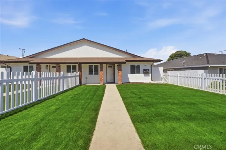 307 N Tustin B, Anaheim, California 92807