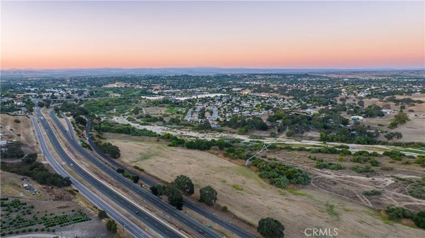 840 Madrone, Paso Robles, California 93446