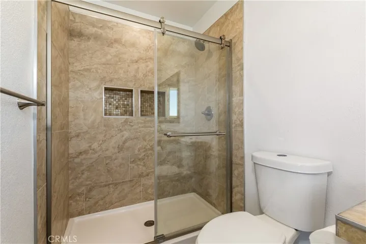 840 Madrone, Paso Robles, California 93446