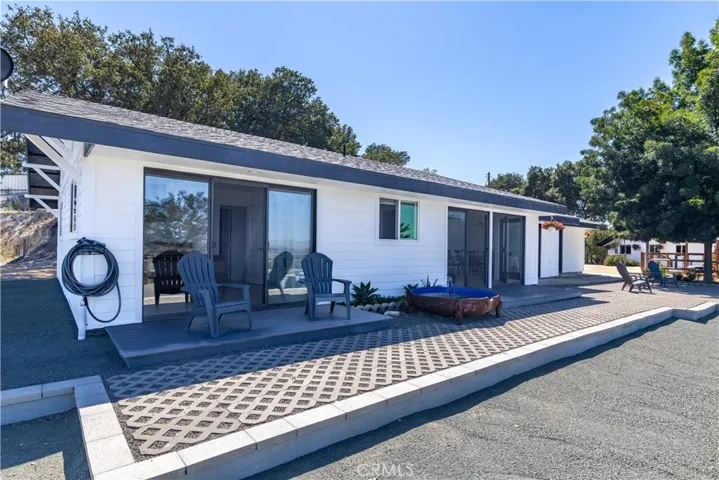 840 Madrone, Paso Robles, California 93446