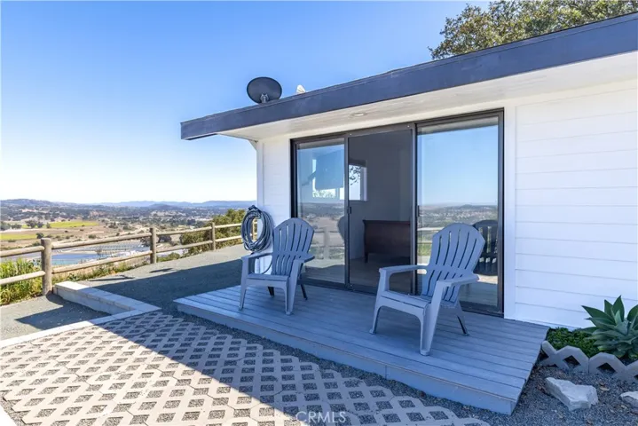 840 Madrone, Paso Robles, California 93446