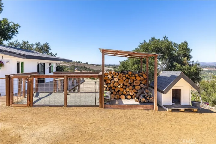 840 Madrone, Paso Robles, California 93446