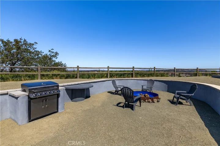840 Madrone, Paso Robles, California 93446