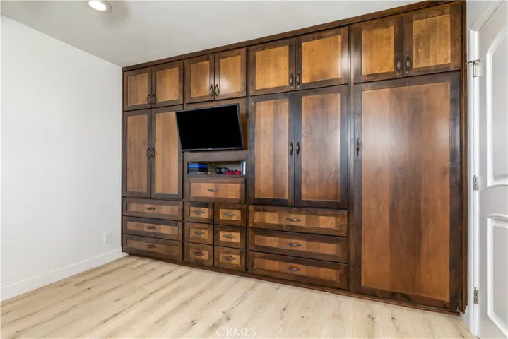 840 Madrone, Paso Robles, California 93446