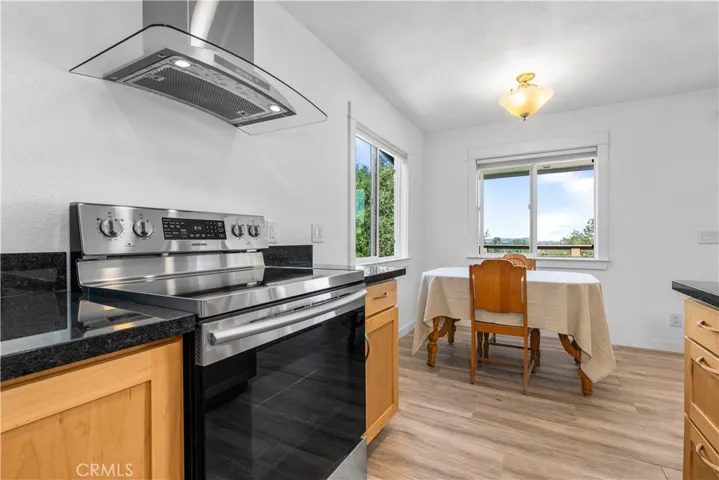 840 Madrone, Paso Robles, California 93446