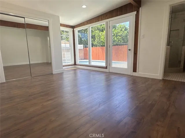 7245 Wish Avenue, Lake Balboa, California 91406