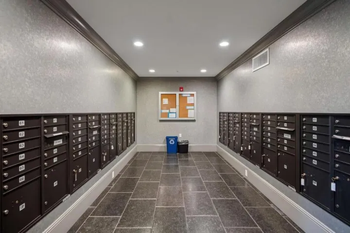 657 Walnut Street 423, San Carlos, California 94070
