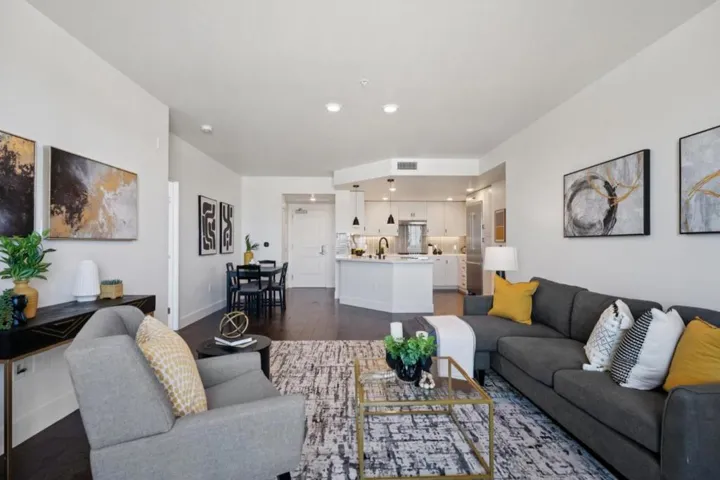 657 Walnut Street 423, San Carlos, California 94070