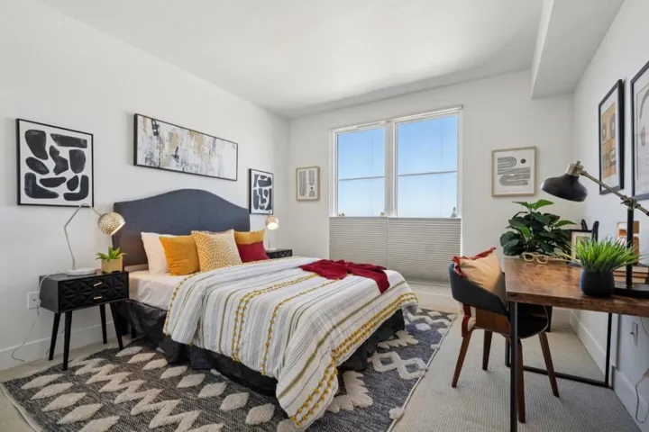 657 Walnut Street 423, San Carlos, California 94070