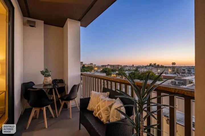 657 Walnut Street 423, San Carlos, California 94070