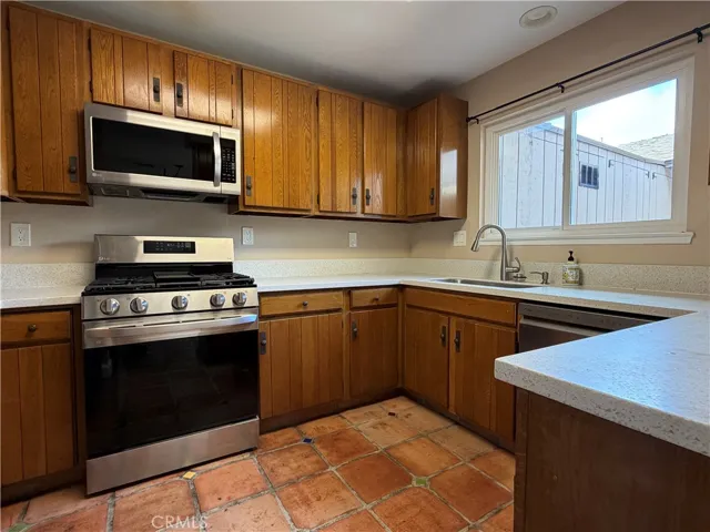 18324 Brookhurst, Fountain Valley, California 92708