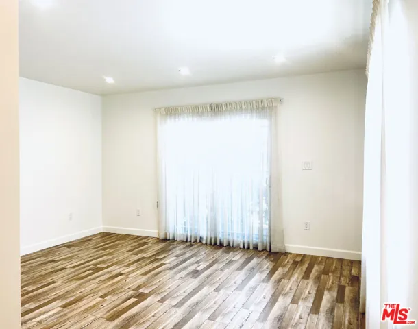 926 N Pass Avenue, Burbank, California 91505