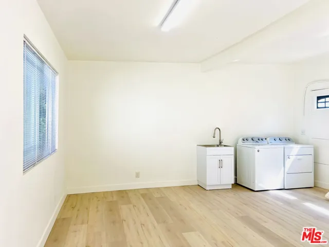 926 N Pass Avenue, Burbank, California 91505