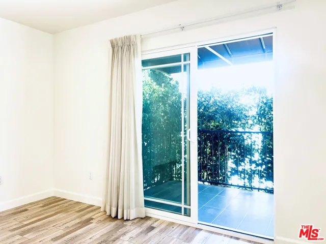 926 N Pass Avenue, Burbank, California 91505
