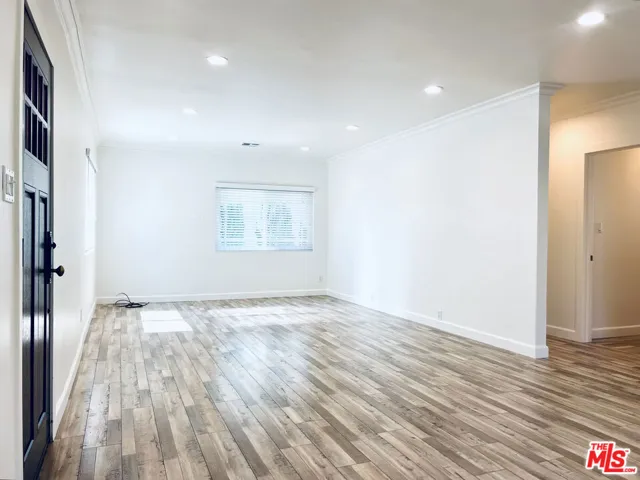 926 N Pass Avenue, Burbank, California 91505
