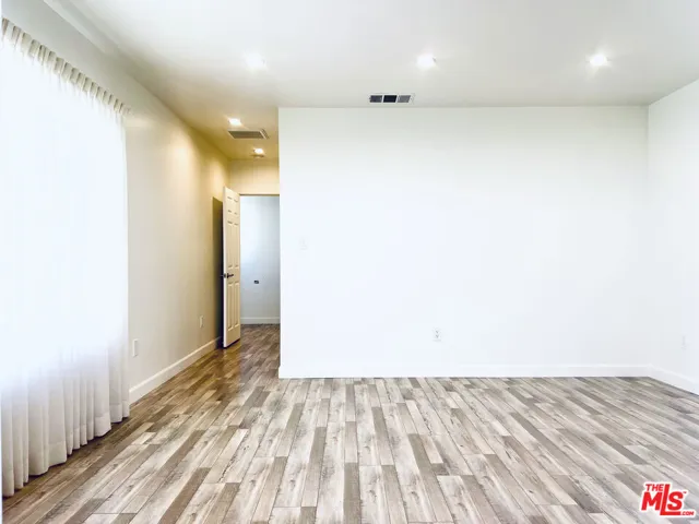 926 N Pass Avenue, Burbank, California 91505