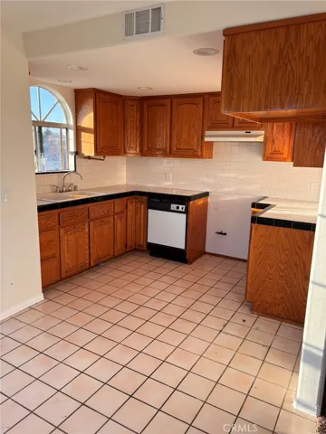 1606 S Palos Verdes, San Pedro, California 90731