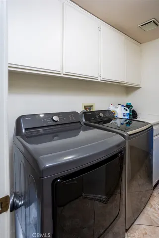 7482 Cambridge Court, Fontana, California 92336